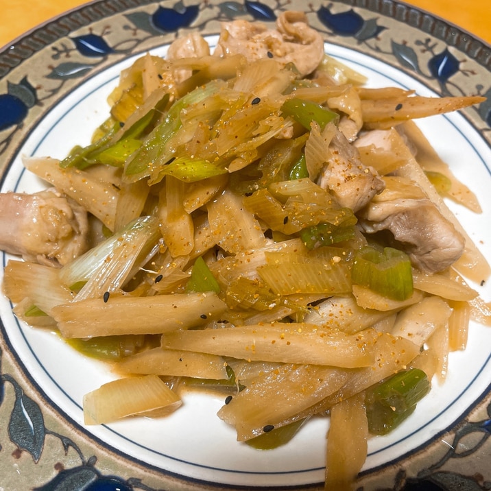 ご飯が進む!!鶏もも肉とごぼうのこってり炒め